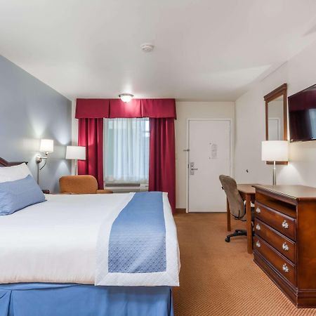 Days Inn By Wyndham Hampton Exterior foto