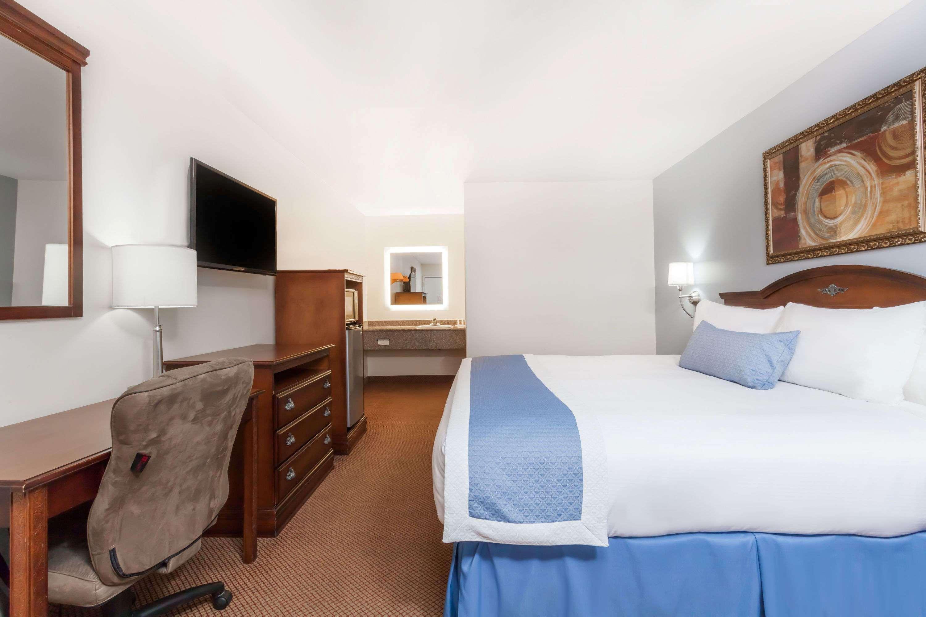 Days Inn By Wyndham Hampton Exterior foto