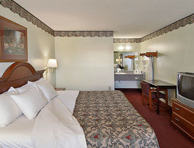 Days Inn By Wyndham Hampton Habitación foto